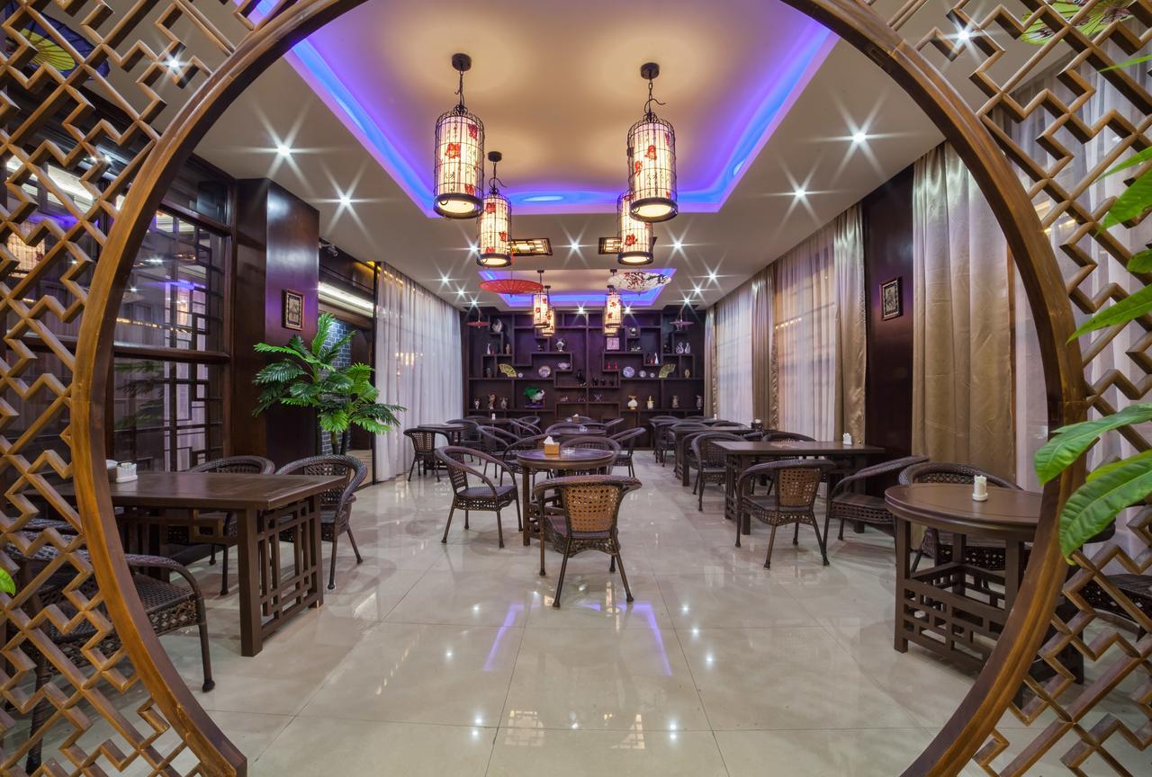Hotel Shanghai City Ош Екстер'єр фото