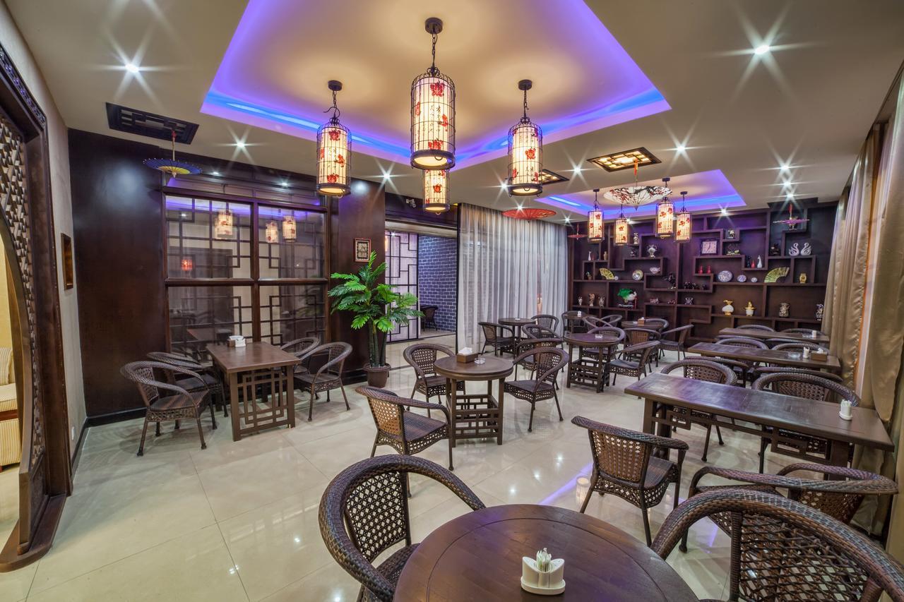Hotel Shanghai City Ош Екстер'єр фото