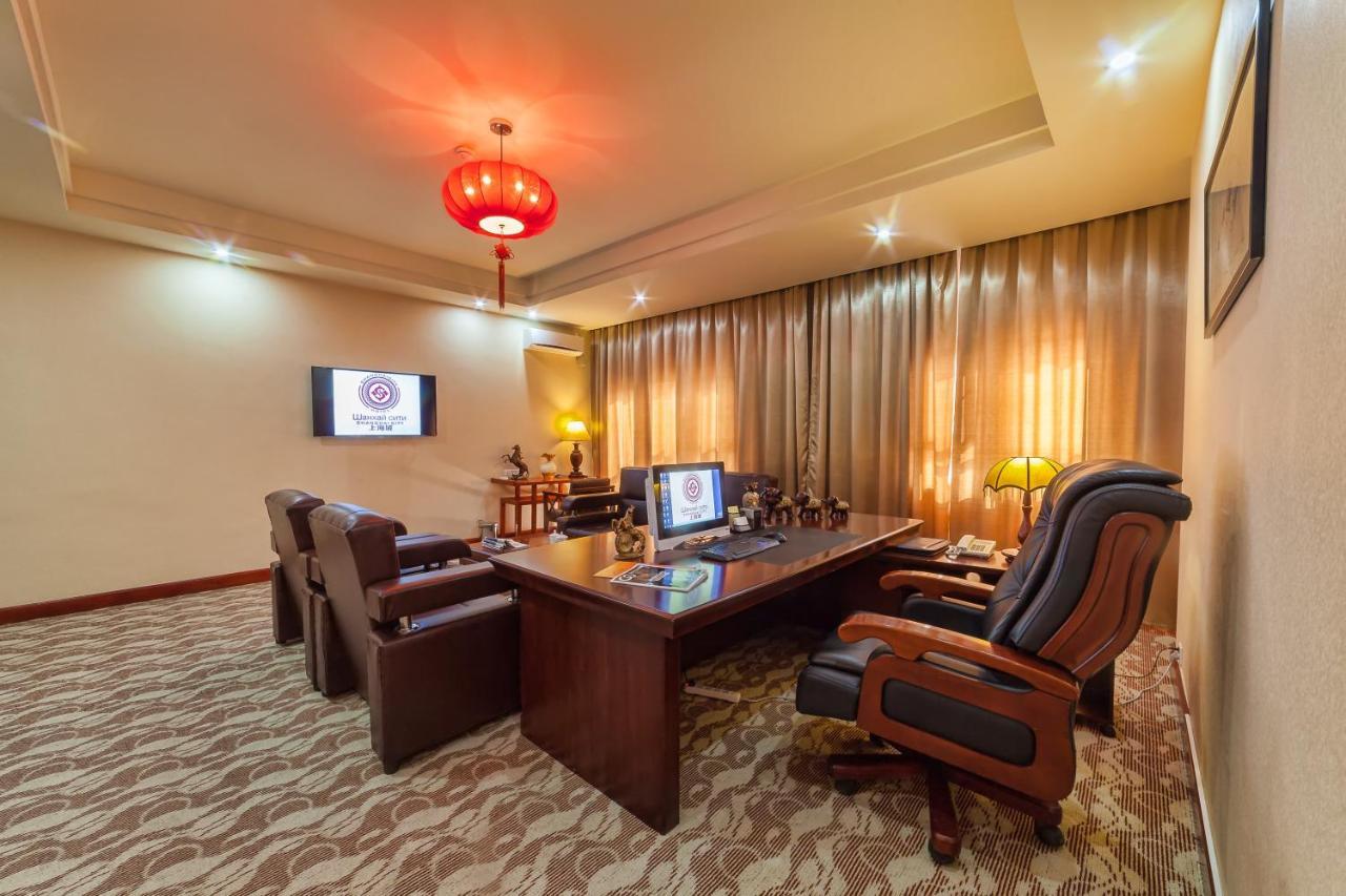 Hotel Shanghai City Ош Екстер'єр фото